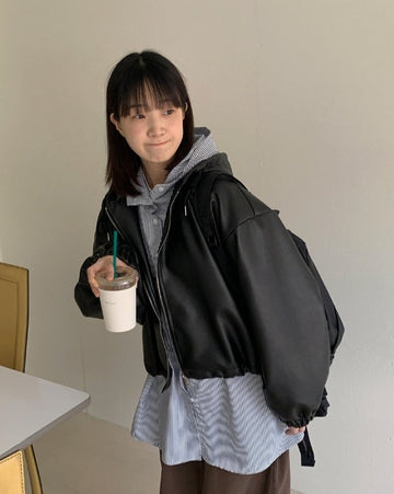 Hoiki String Cropped Leather Hood Zip-Up